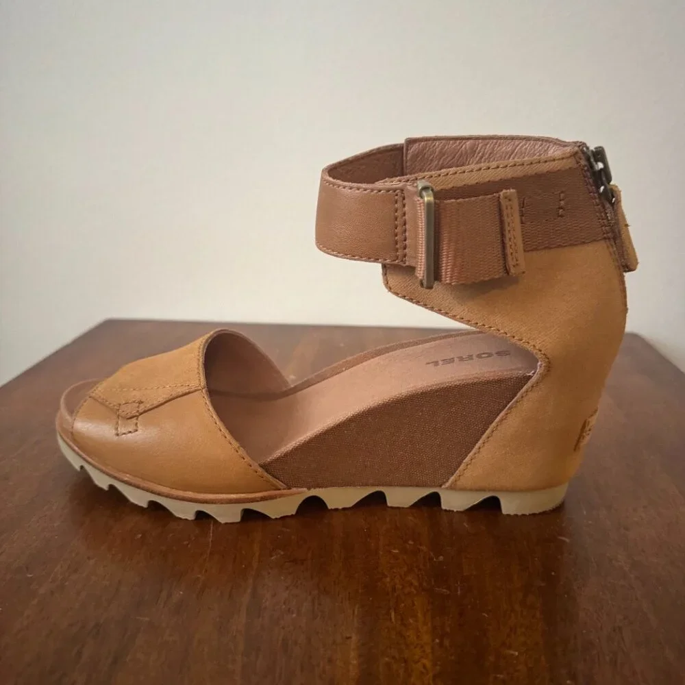 Sorel Joanie II Ankle Strap Wedge Sandals - Picture 5 of 11